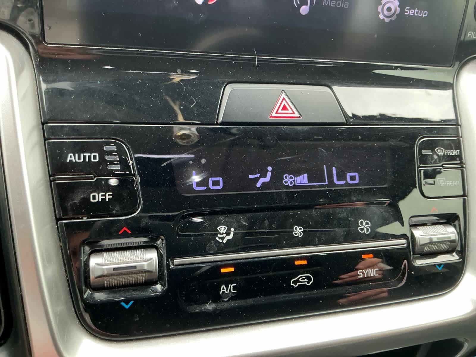 Used 2021 Kia Sorento S w/ Panoramic Sunroof Package AWD/4WD image 18