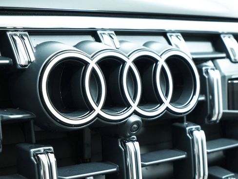 New 2025 Audi Q7 3.0T Prestige image 13