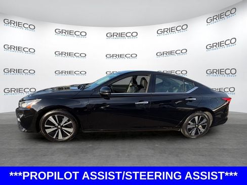 Used 2020 Nissan Altima 2.5 SL FWD image 2