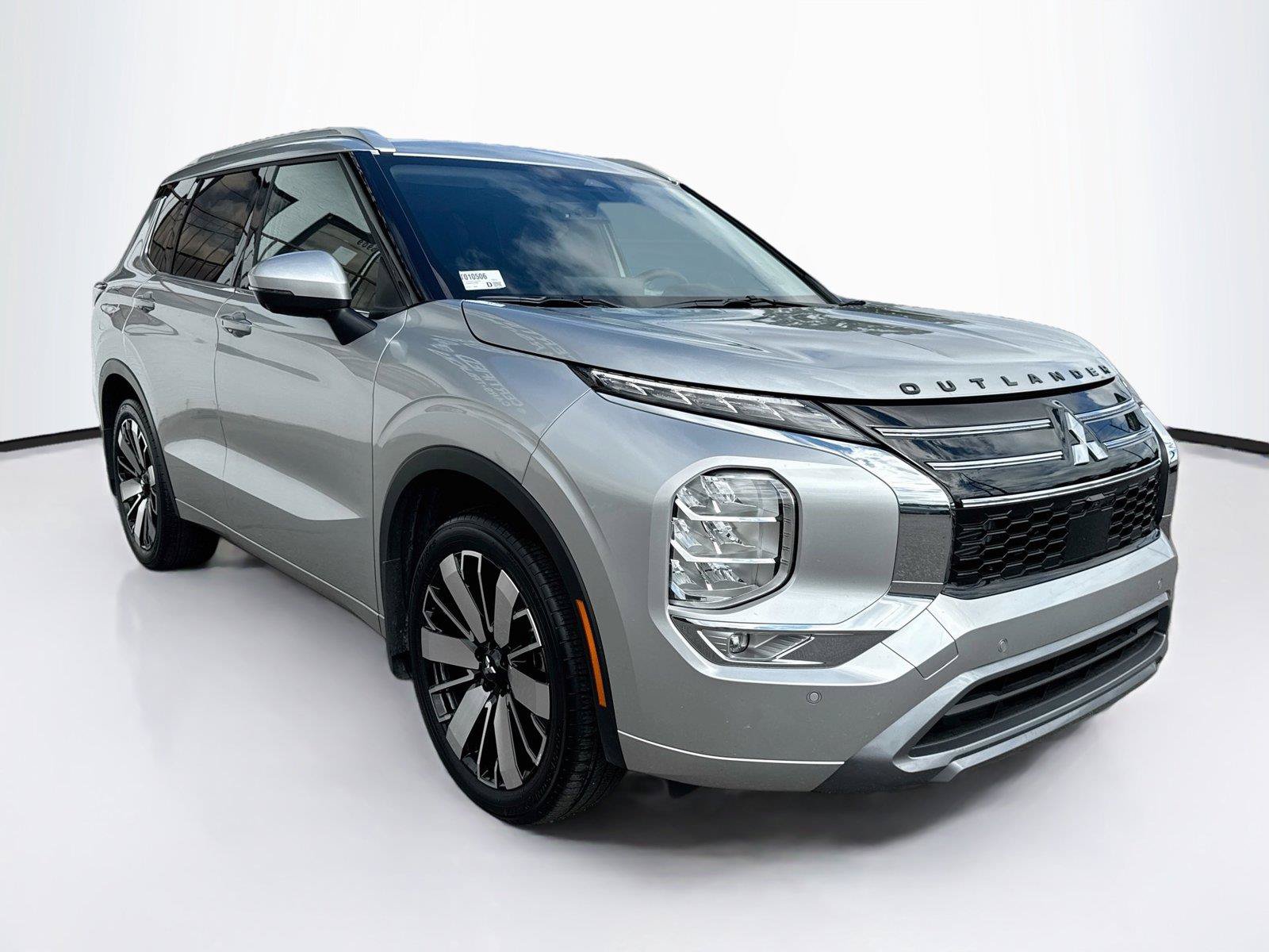 Used 2026 Mitsubishi Outlander SEL FWD image 7