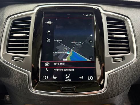 Used 2021 Volvo XC90 T6 Momentum w/ Climate Package AWD/4WD image 27