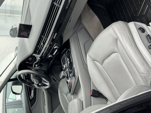 Used 2019 Audi Q7 3.0T Premium Plus w/ Premium Plus Package image 15