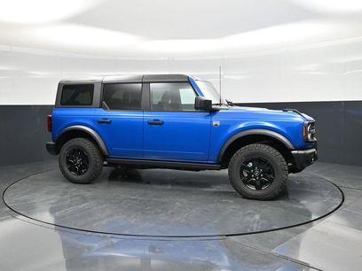 New 2025 Ford Bronco Big Bend w/ Black Diamond Package