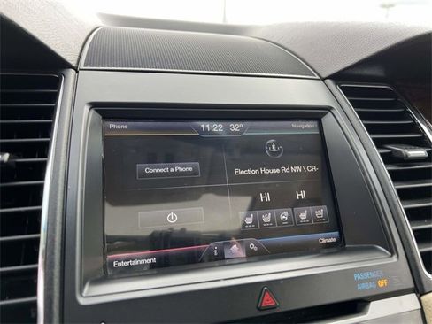 Used 2014 Ford Taurus Limited w/ Equipment Group 301A image 17