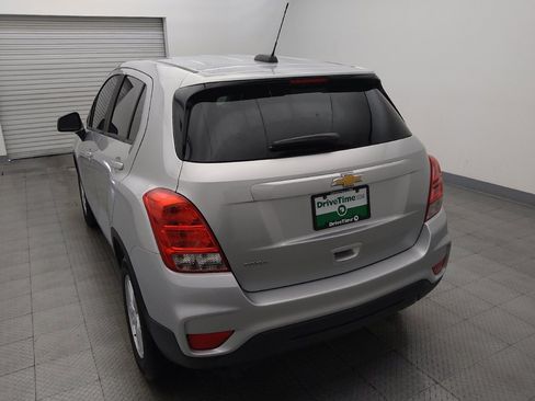 Used 2020 Chevrolet Trax LS w/ Tint and Cruise Package FWD image 6