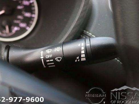 Used 2025 Nissan Sentra SV image 20