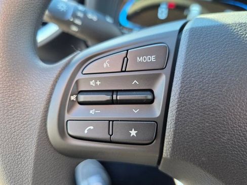 New 2026 Hyundai Venue SE image 21