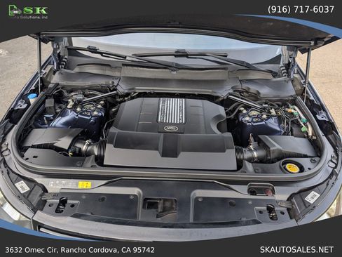 Used 2017 Land Rover Discovery SE AWD/4WD image 32