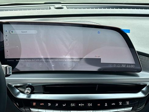 New 2025 Cadillac Lyriq Sport image 11