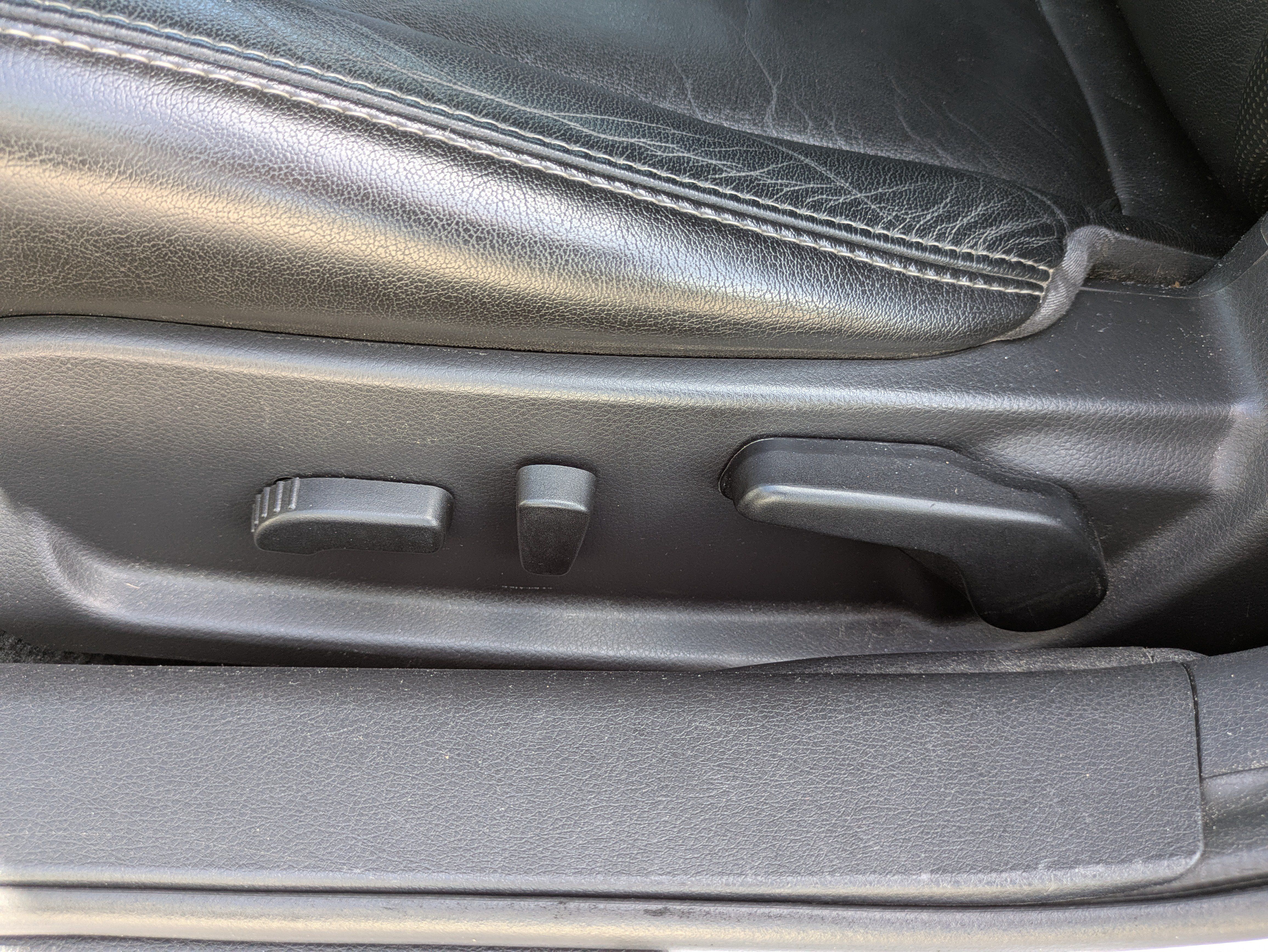 Used 2012 Nissan Altima 3.5 SR w/ 3.5SR Premium Pkg FWD image 20