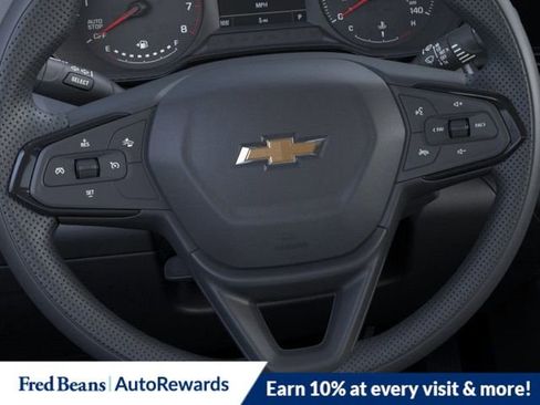 New 2026 Chevrolet Trax LS FWD image 19