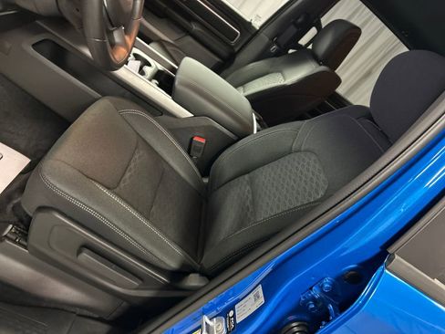 New 2026 RAM 1500 4x4 Crew Cab image 10