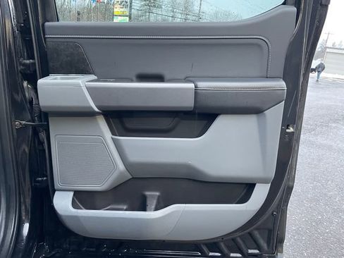 Used 2022 Ford F150 XLT w/ Equipment Group 301A Mid image 13