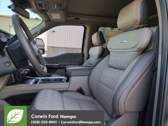 New 2026 Ford F250 Platinum w/ Platinum Plus Package AWD/4WD image 24