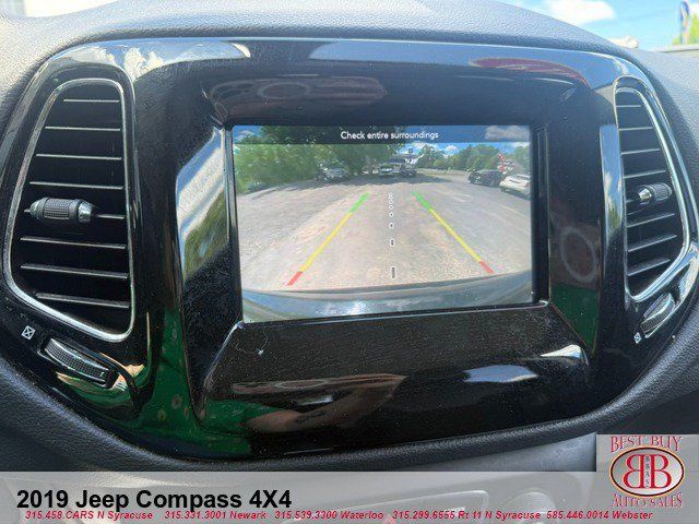 Used 2019 Jeep Compass Latitude AWD/4WD image 21