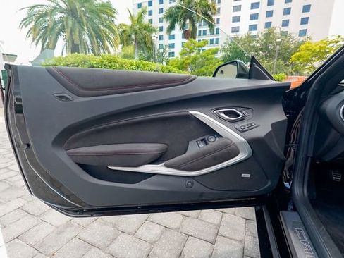 Used 2018 Chevrolet Camaro ZL1 RWD image 52