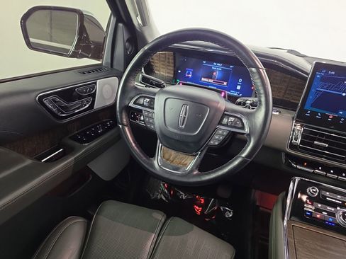 Used 2024 Lincoln Navigator L Black Label AWD/4WD image 36