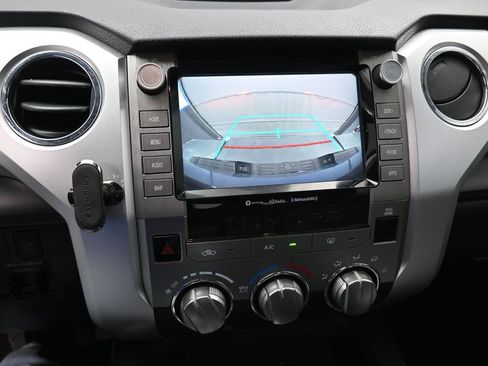 Used 2020 Toyota Tundra SR5 image 9