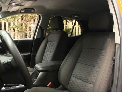 Used 2019 Chevrolet Equinox LT FWD image 17