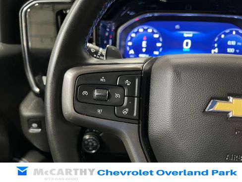Used 2025 Chevrolet Silverado 1500 High Country w/ Technology Package AWD/4WD image 15