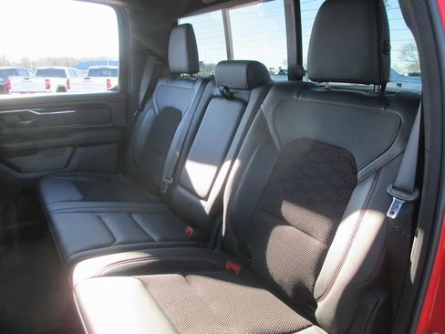 Used 2021 RAM 1500 Big Horn w/ Built-to-serve Edition image 20