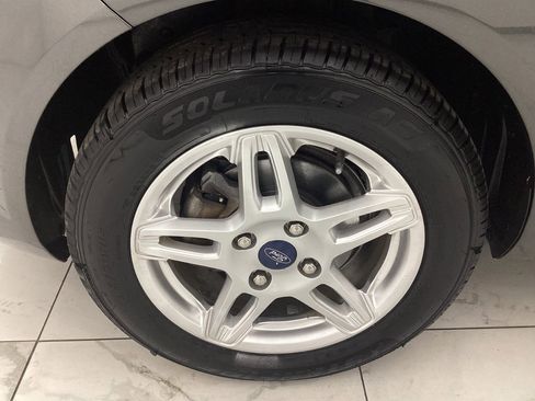 Used 2019 Ford Fiesta SE image 44