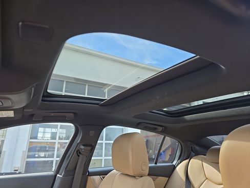 Used 2023 Cadillac CT5 Premium Luxury RWD image 29
