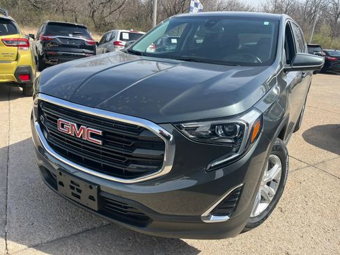 Used 2021 GMC Terrain SLE image 8
