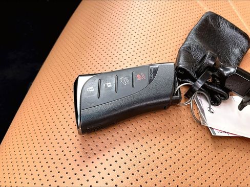 Used 2025 Lexus ES 350 Ultra Luxury w/ Accessory Package (Z1) FWD image 15
