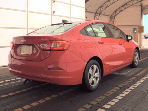 Used 2017 Chevrolet Cruze LS image 5