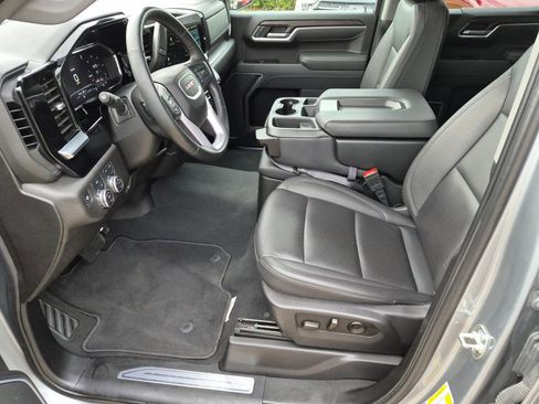 Certified 2025 GMC Sierra 1500 SLT AWD/4WD image 11