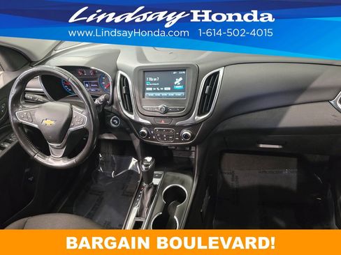 Used 2018 Chevrolet Equinox LT image 11