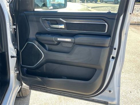Used 2023 RAM 1500 Laramie image 12