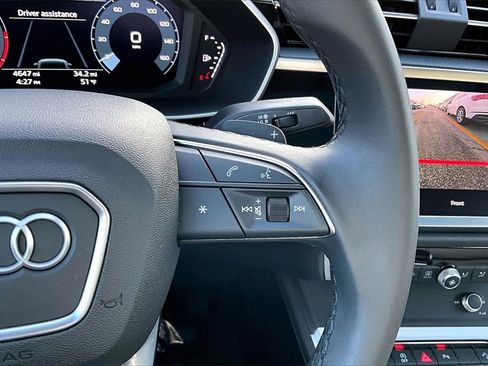 Used 2025 Audi Q3 2.0T Premium Plus w/ Premium Plus Package image 12