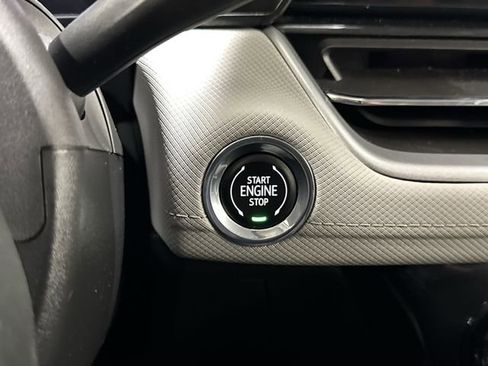 Certified 2024 Chevrolet TrailBlazer LT w/ Convenience Package image 16