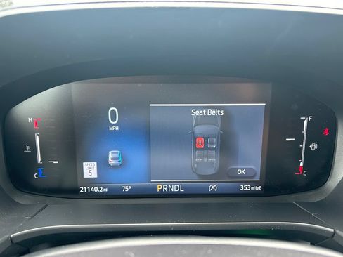 Used 2025 Ford Escape ST-Line w/ Tech Pack #1 FWD image 17