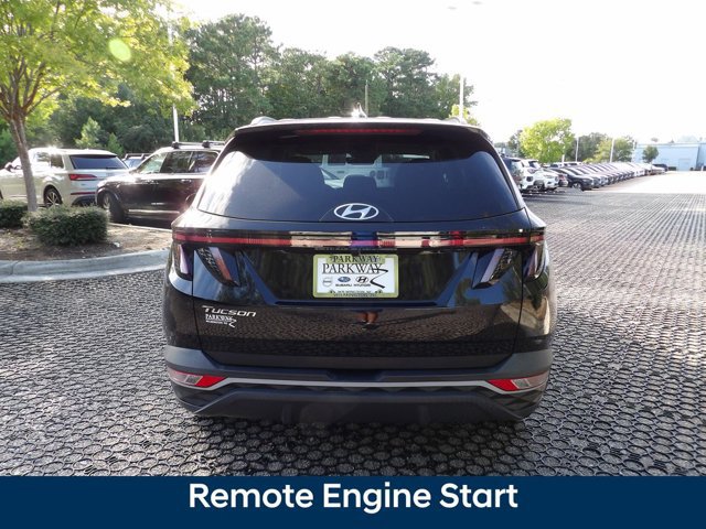 Certified 2022 Hyundai Tucson SEL w/ Cargo Package FWD image 8