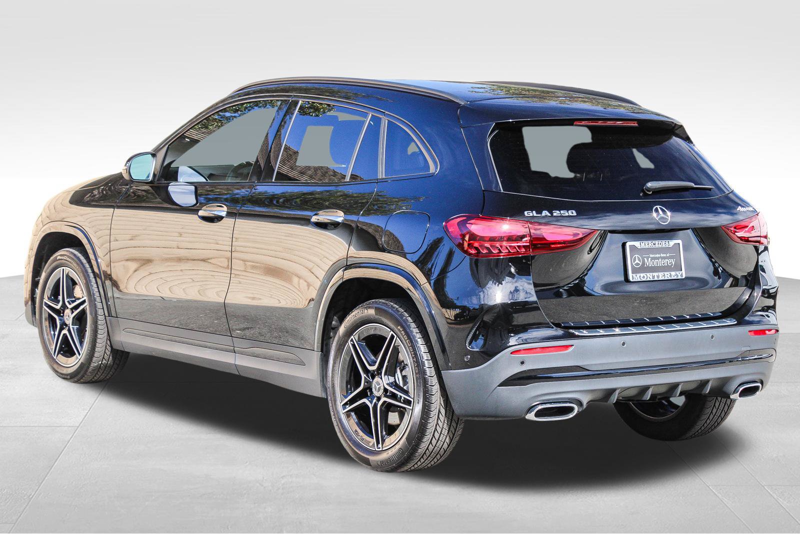 Certified 2025 Mercedes-Benz GLA 250 4MATIC image 6