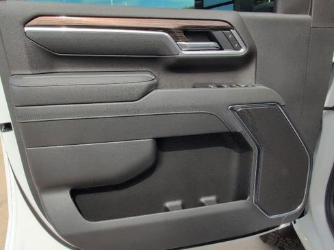 New 2026 Chevrolet Silverado 2500 LT w/ Texas Edition AWD/4WD image 14
