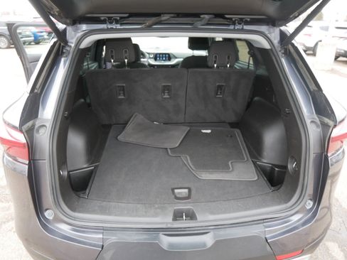 Used 2021 Chevrolet Blazer LT image 18