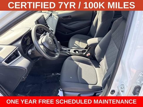 Used 2022 Toyota Corolla LE FWD image 12