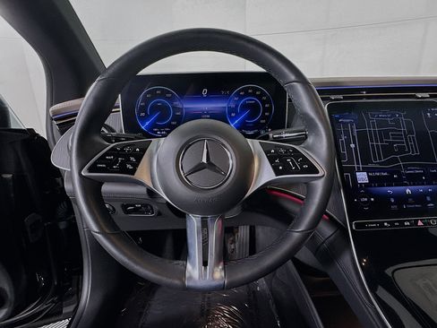 Used 2023 Mercedes-Benz EQE 500 4MATIC Sedan image 15