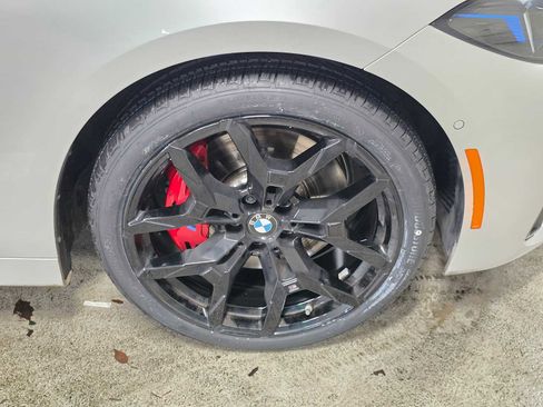 Used 2025 BMW 440i xDrive M440i xDrive w/ Premium Package image 9