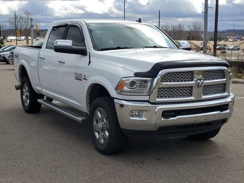 Used 2018 RAM 2500 Laramie image 4