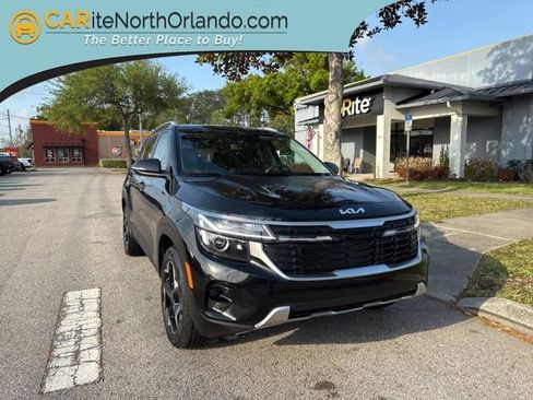 Used 2025 Kia Seltos S FWD image 1