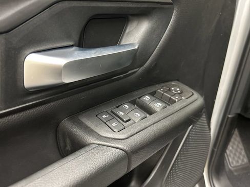 New 2026 RAM 1500 Express AWD/4WD image 16