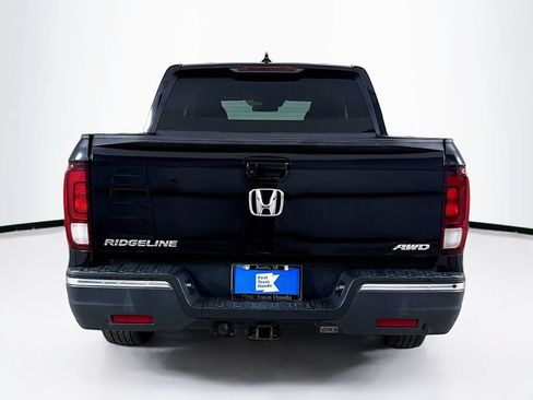 Used 2020 Honda Ridgeline Sport image 6