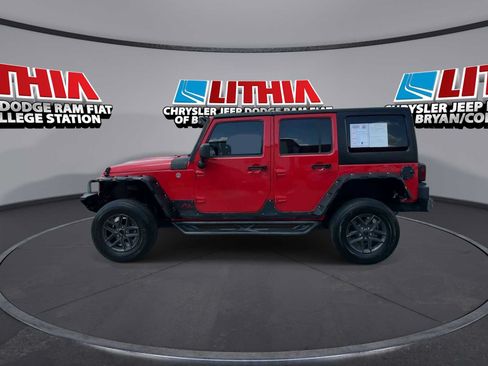 Used 2017 Jeep Wrangler Unlimited Sahara AWD/4WD image 5