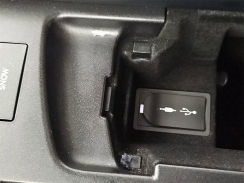 Used 2018 Lexus IS 300 w/ Accessory Package 2 image 33