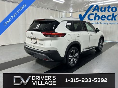 Used 2023 Nissan Rogue SL w/ SL Premium Package AWD/4WD image 2